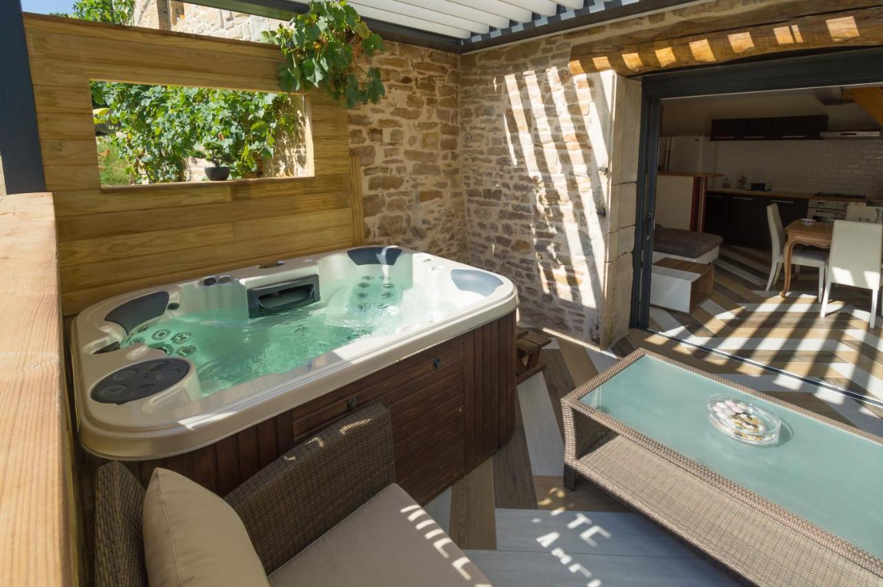 Gîtes d'Amelyann - gitesdesbalcons-com Panossas Extérieur photo